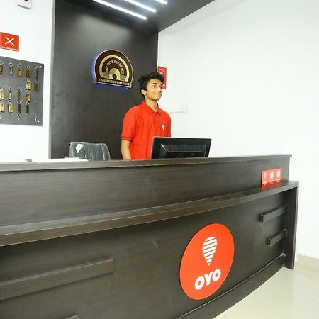 מלון ויטירי Oyo 12978 Igloo Residency מראה חיצוני תמונה