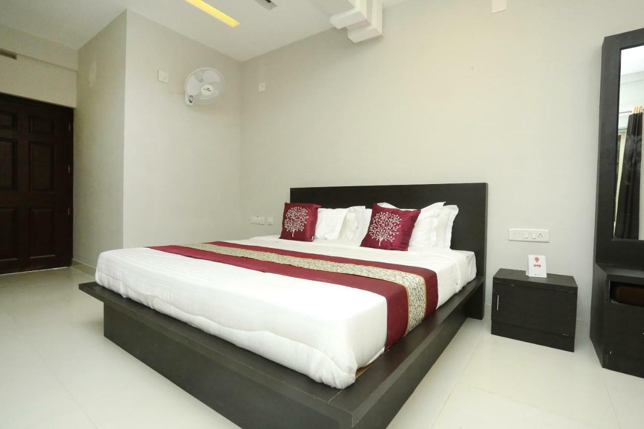 מלון ויטירי Oyo 12978 Igloo Residency מראה חיצוני תמונה