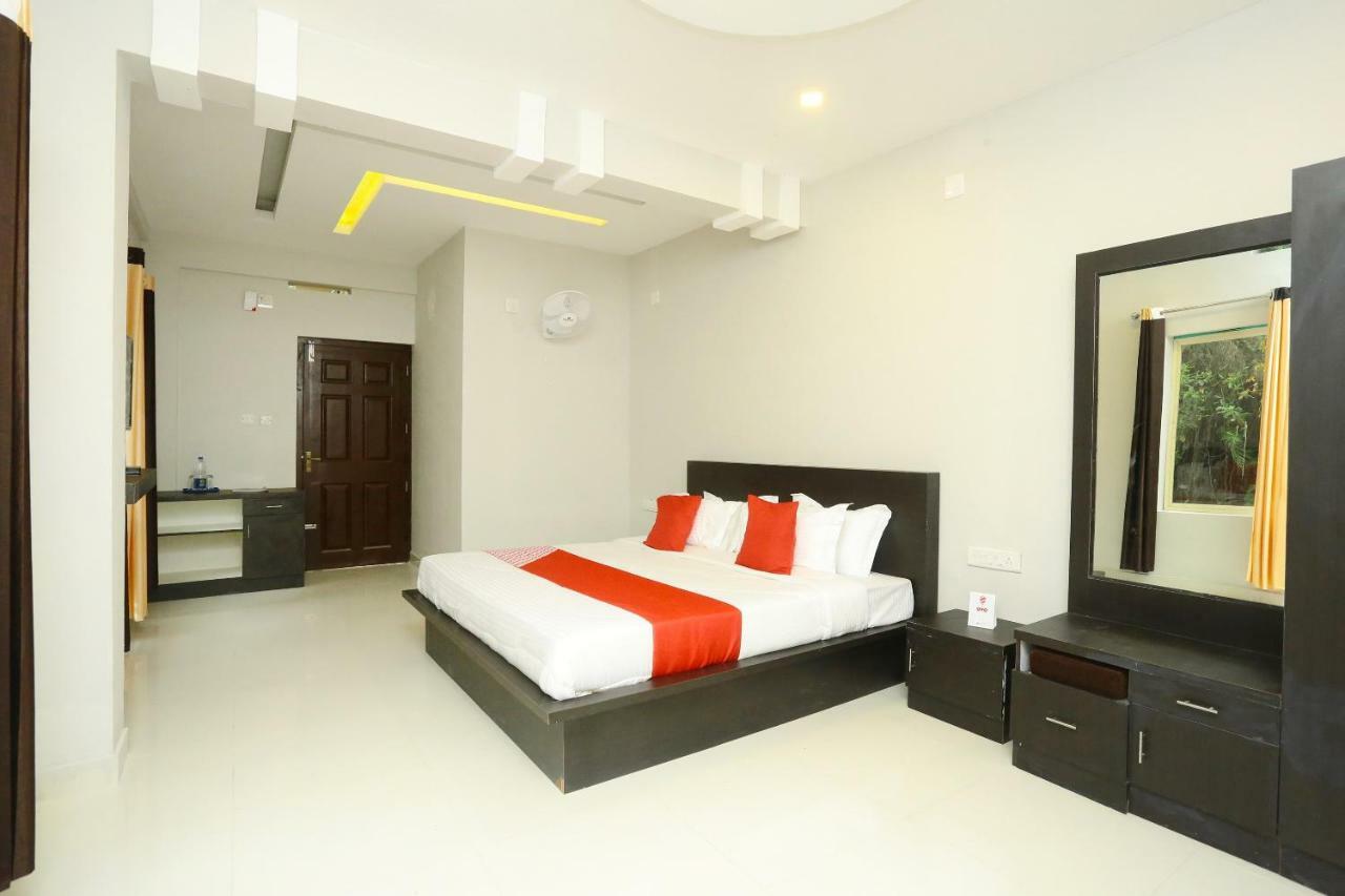 מלון ויטירי Oyo 12978 Igloo Residency מראה חיצוני תמונה